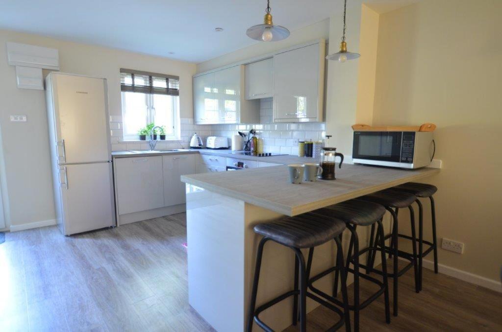 Elouera, 21 Isis Lodge South Cerney