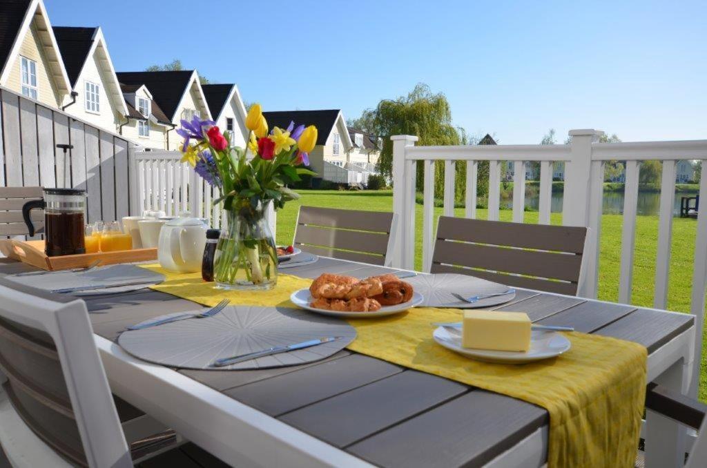 Lodge Elouera, 21 Isis South Cerney